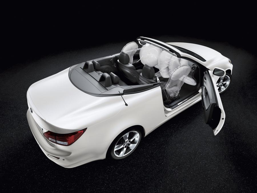  Lexus IS250C 2008 года  (фото 73 из 113)